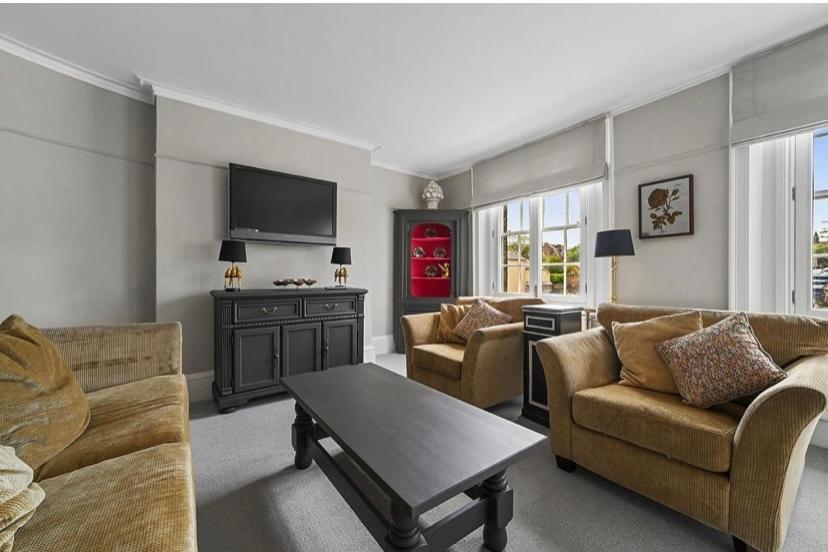 119 Northgate St - Delightful One Bedroom Apartment With Fantastic Living Space Bury St. Edmunds Екстериор снимка